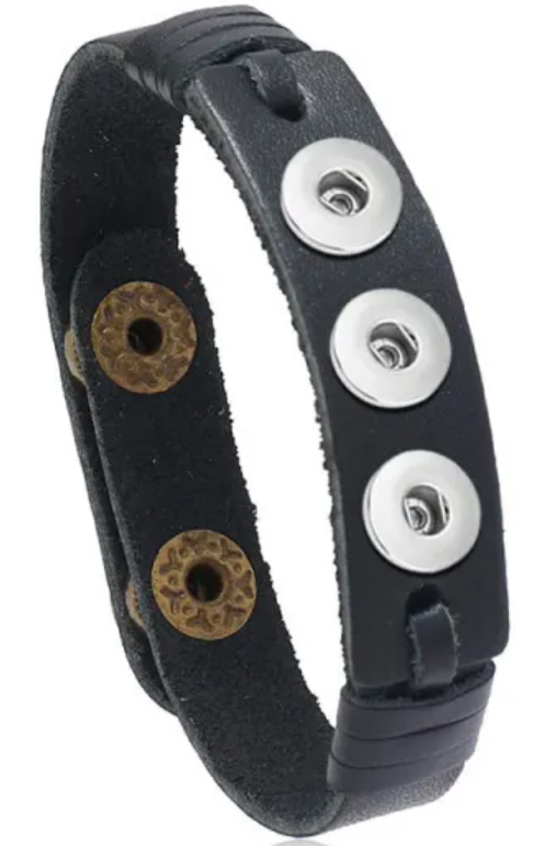 Petite 3 Snap Bracelet