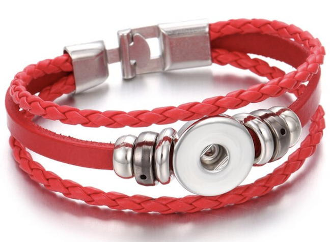 Statement Twist Bracelet
