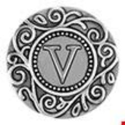 Statement Swirl Letter V Snap