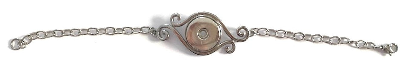 Statement Swirl Bracelet