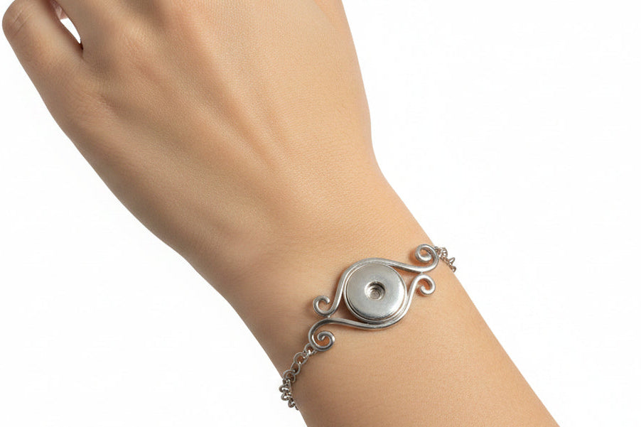 Statement Swirl Bracelet