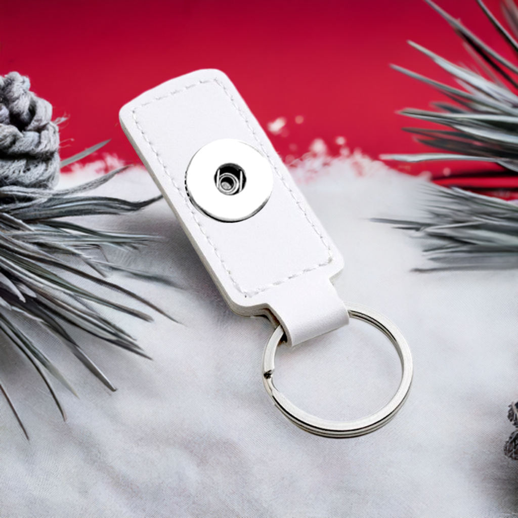 Statement 1 Snap Keychain: White