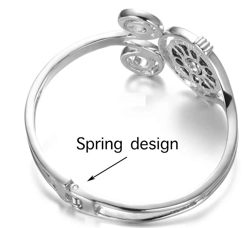 Statement Swirls Bracelet
