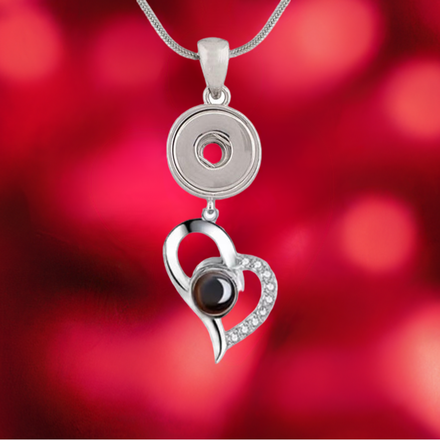 Petite "I Love You In 100 Languages" Snap Necklace