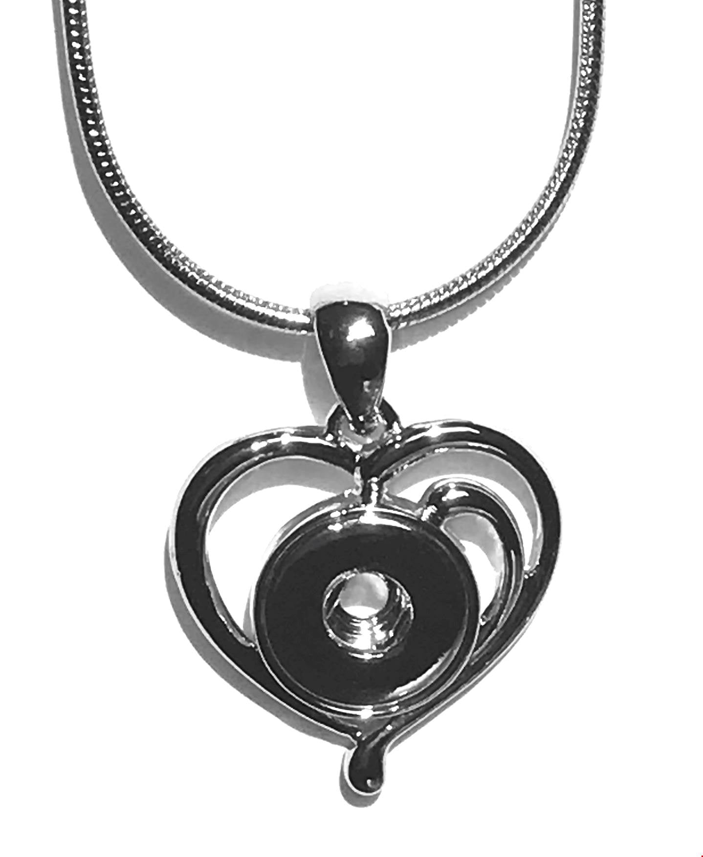 Petite Swirled Heart Necklace