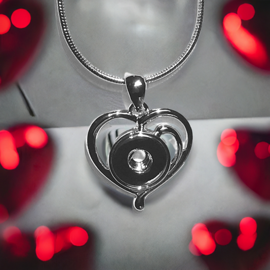 Petite Swirled Heart Necklace