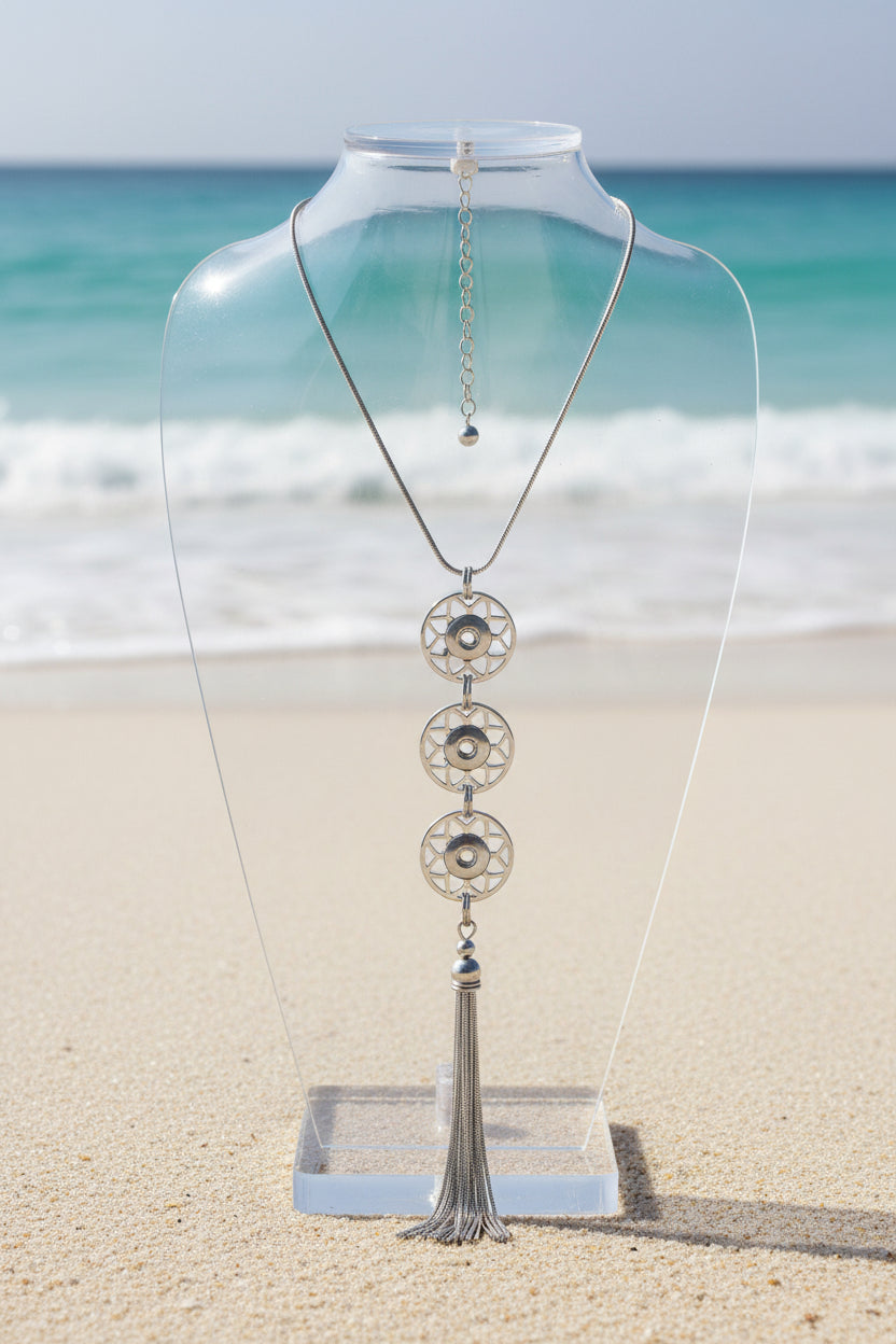 Petite Silver Tone 3 Snap Dream Catcher Necklace