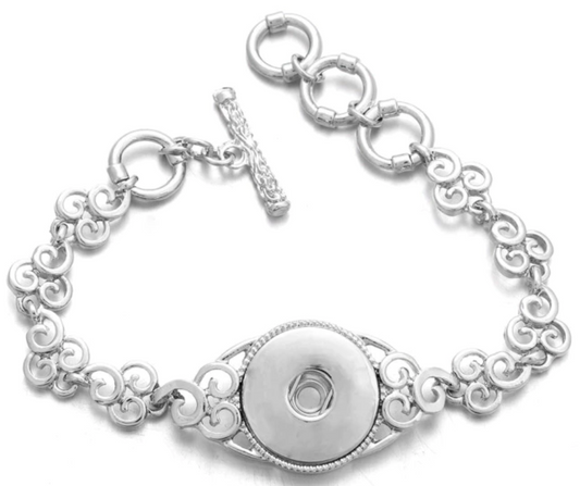 Statement Swirl Bracelet