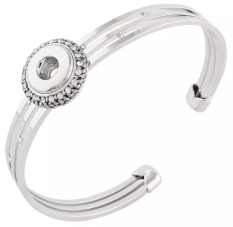 Petite Expandable Silver Tone Crystal Circle Bracelet